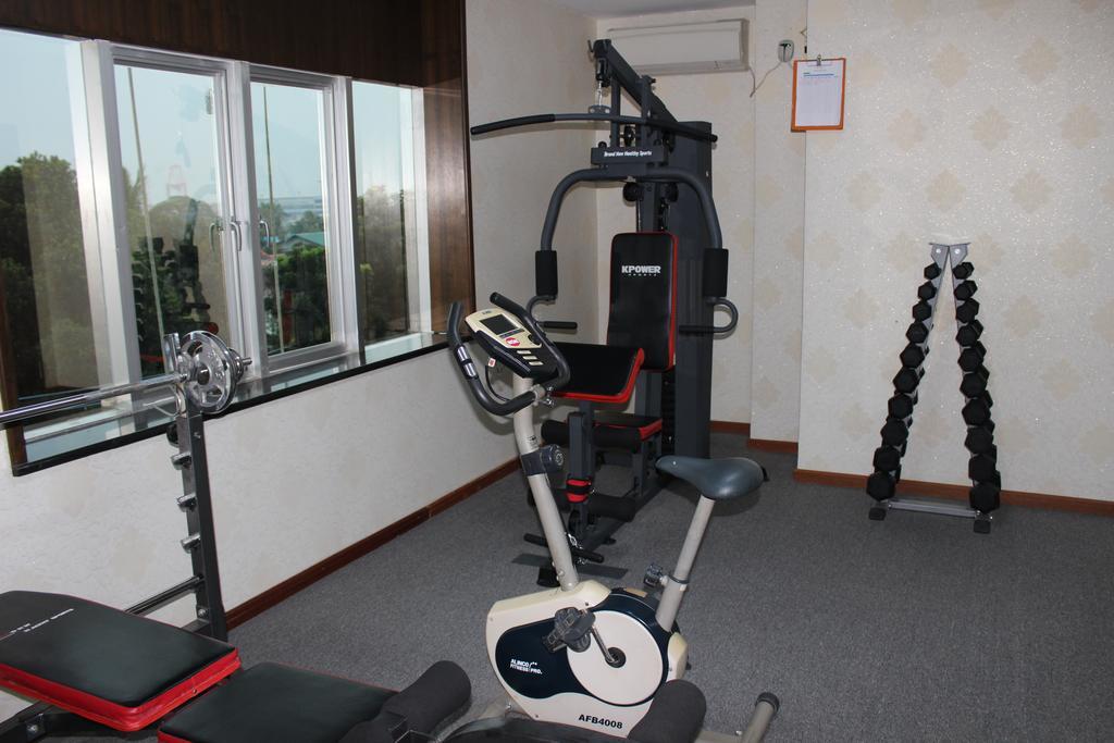 Hotel Kan Kaw Rangun Zewnętrze zdjęcie